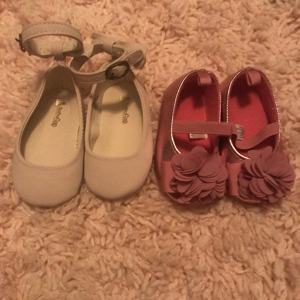 2 pairs size 4/5 baby shoes metallic pink & cream